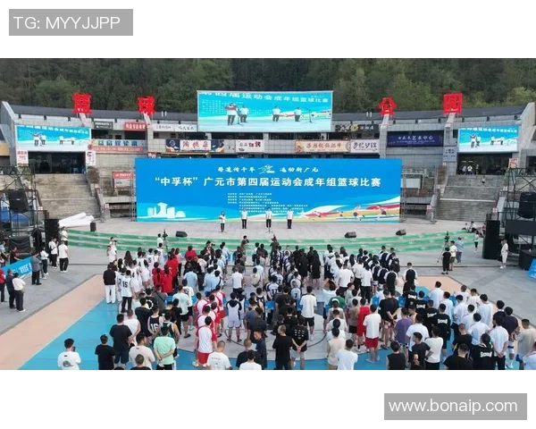 篮球与足球明星趣味互动挑战赛让你体验双重运动魅力